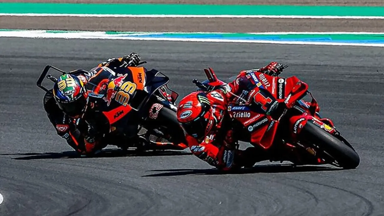 Aprilia Calendar 