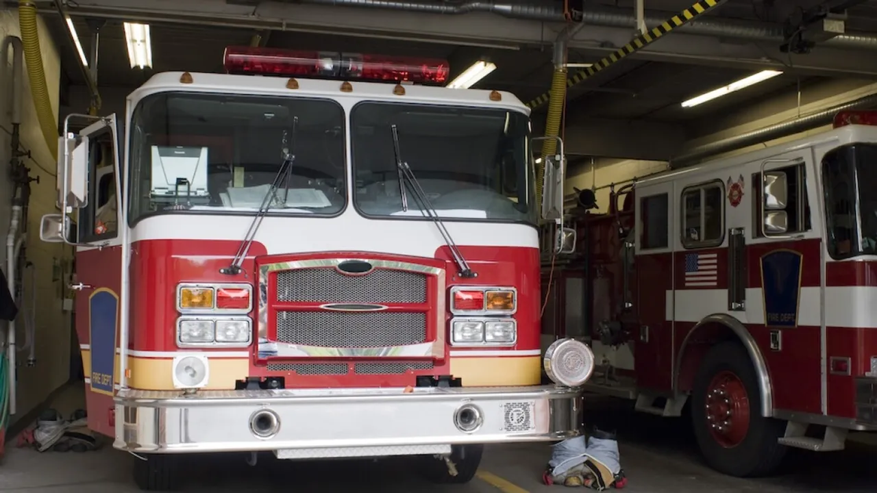 Pikesville Blaze Engulfs Bonnie Ridge Apartments, Displacing Residents