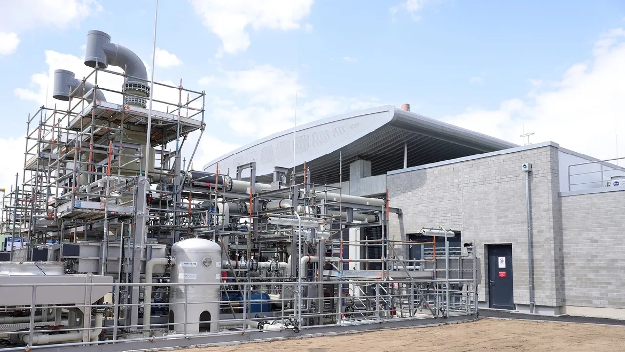 Namibia's $11 Billion Green Hydrogen Project Boosted by German Support