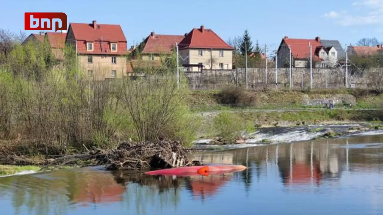 Man Drowns in Kayaking Accident in Nysa Kłodzka, Poland