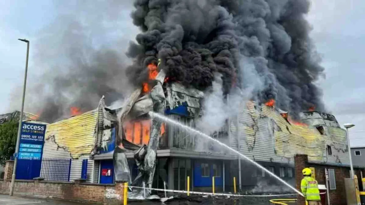 The aftermath of the devastating fire at the storage unit in Surrey
<br>
Image Credit: BBC