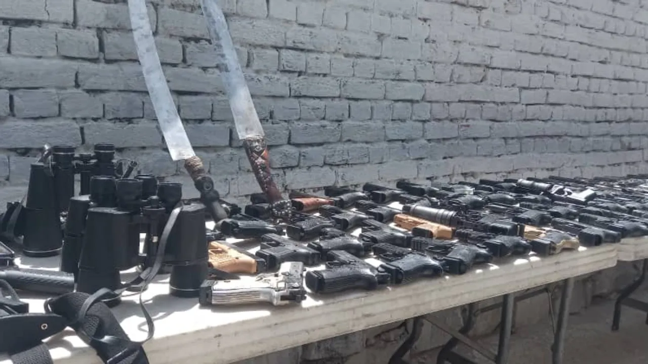 Nangarhar police have made significant progress in ensuring public safety by confiscating 110 unauthorized light and heavy weapons. Their efforts contribute to the region's security and stability.
<br>
Image Credit: Pajhwok