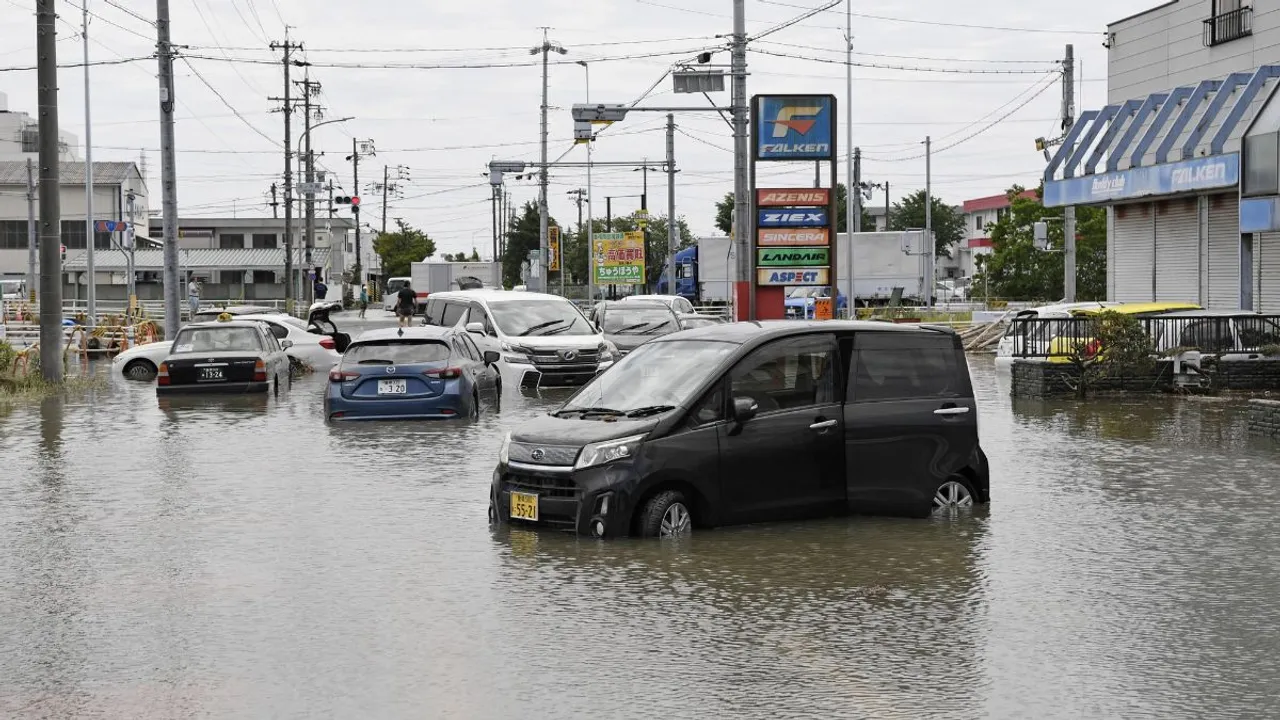 Vehicles submerged under water following heavy rain brought about by Typhoon Mawar, japan <br> Image Credit: REUTERS