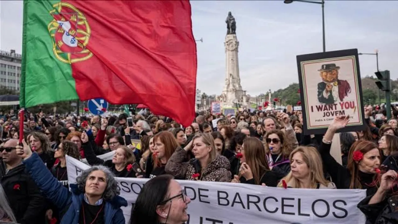 Labor Disputes Escalate as Portuguese Government Takes Action on Exam Strikes
<br>
Image Credit: Anadolu agency