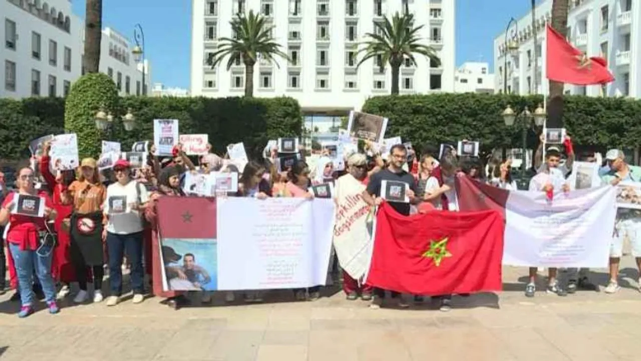 Protesters demand end to killing of stray dogs
<br>Image Credit: RoyaNews