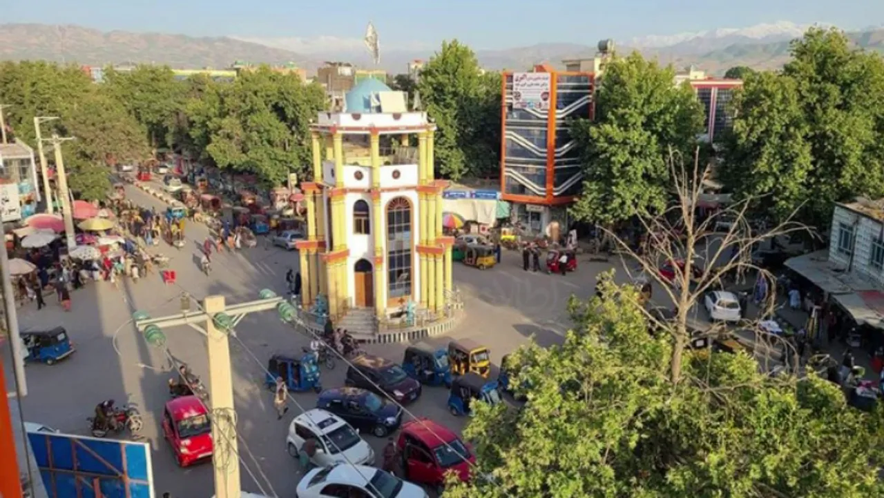 Taleghan City Residents Call for Traffic Lights and Signs to Combat Congestion and Accidents
<br>
Image Credit: Etilaatroz