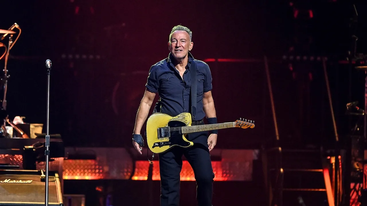 Bruce Springsteen Returns to Prague A Symphony of Stories Under the