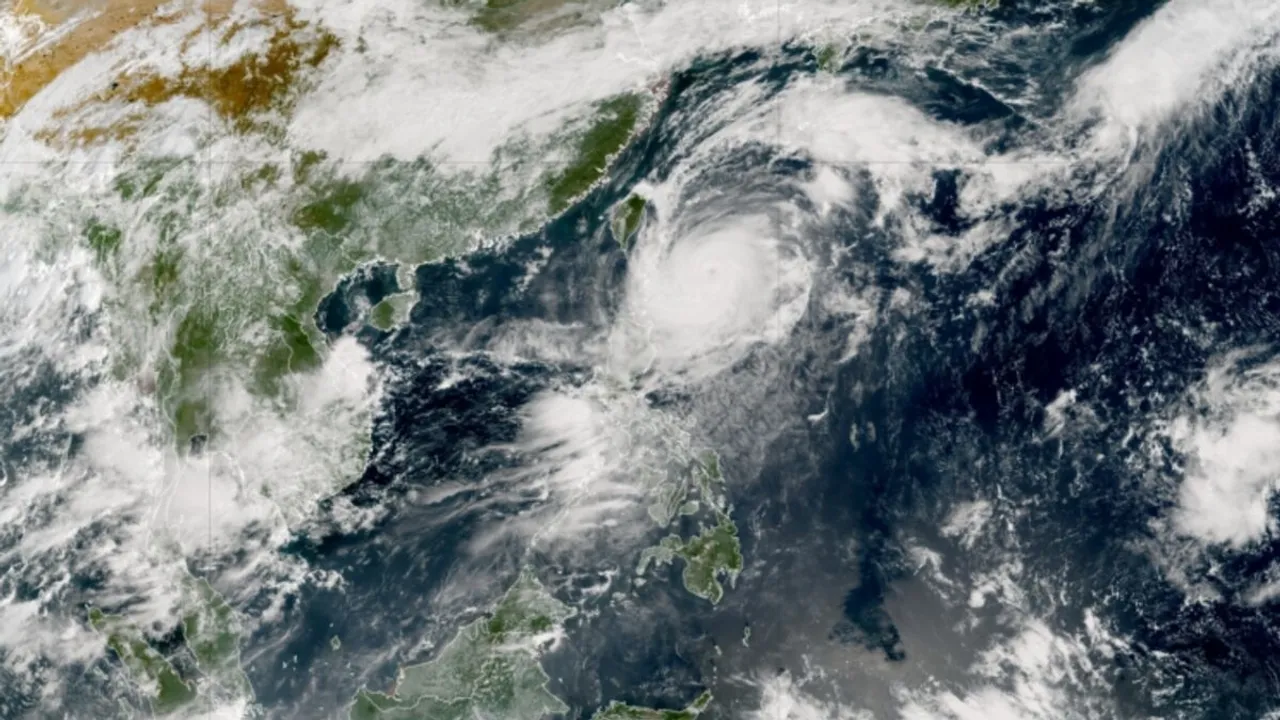 Tropical Cyclone Koinu Threatens Hong Kong with Upcoming Wind and Rain