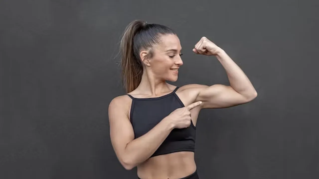 Achieving Toned Arms: A Blend of Nutrition and Exercise
