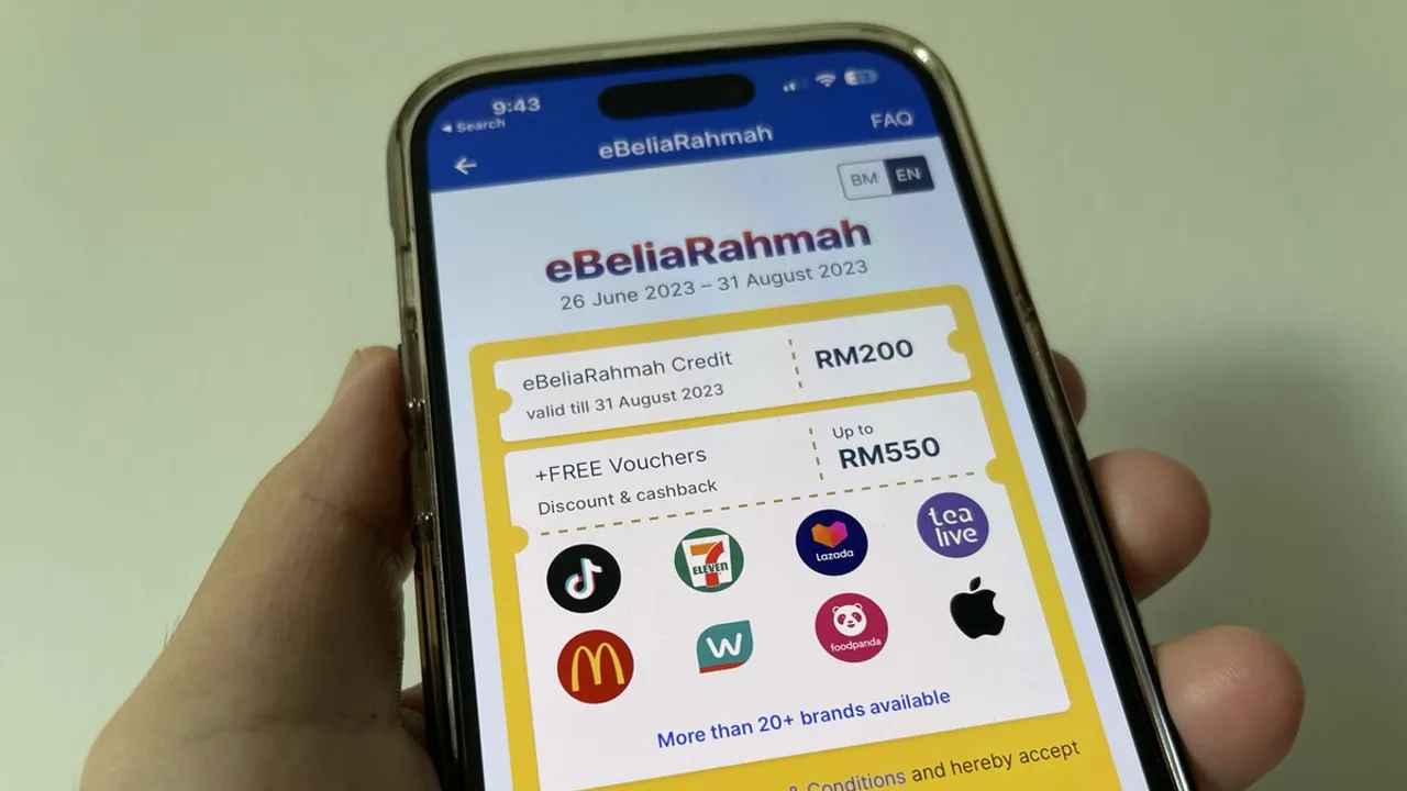 Malaysia Announces Additional E-wallet Credit Amid Economic Growth