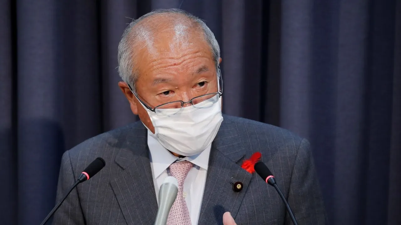 Japanese Finance Minister Resigns Amidst Tax Evasion Allegations