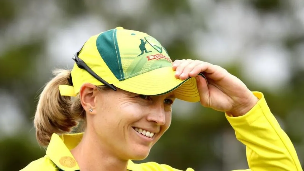Meg lanning australian cricket captain announces international retirement