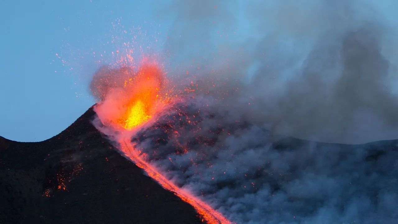 Mount Etna Erupts Again: A Look at Global Volcanic Activity