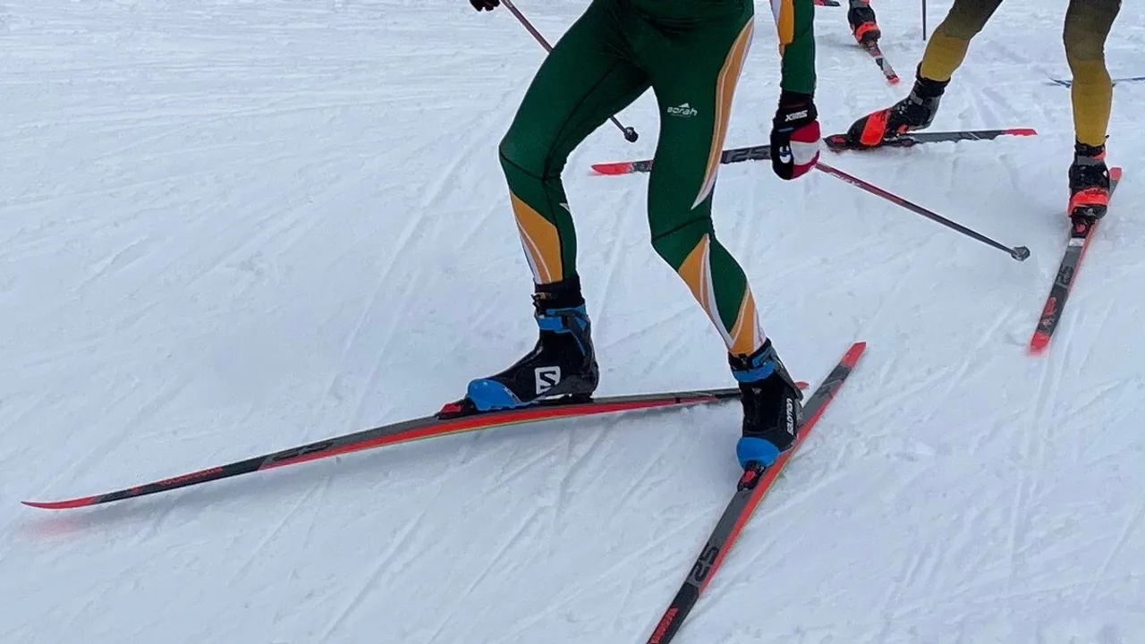 Study Reveals How Poling Camber Angle Influences Power Output in Cross-Country Sit Skiing