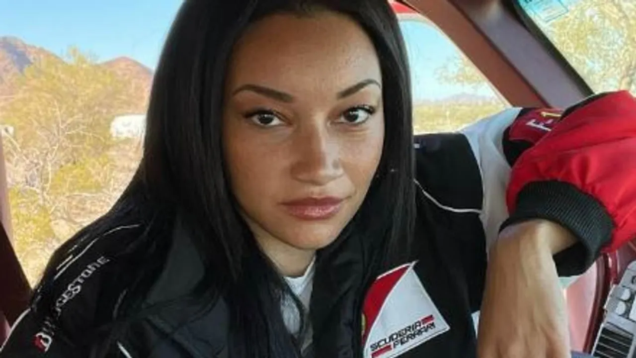 Solo Van Life: Alyssa Vanilla's Chilling Encounter in the Arizona