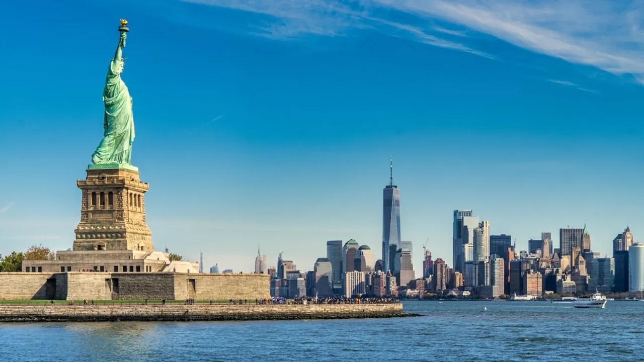 Analyzing the Probability of a U.S. Recession in 2024 A Comprehensive