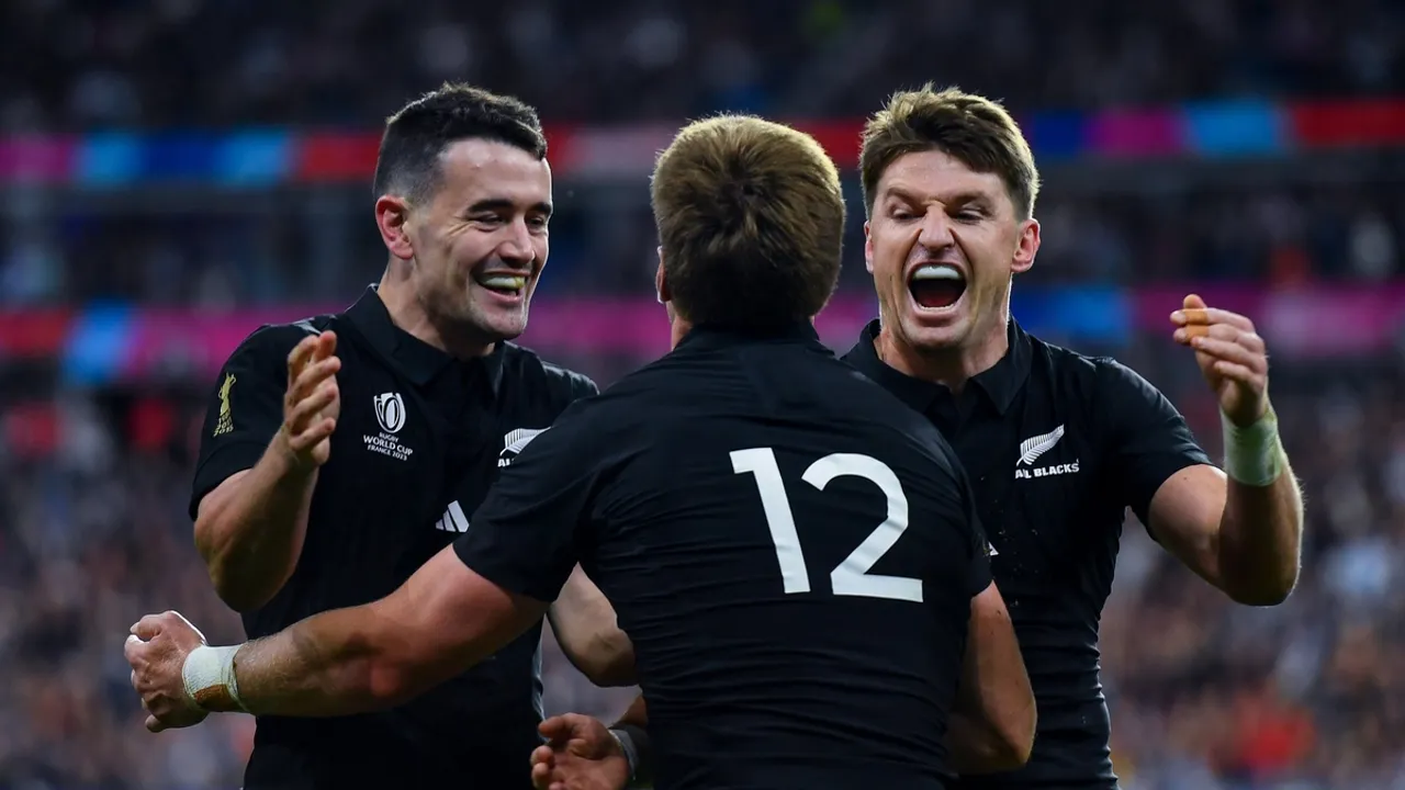 Beauden Barrett Commits to New Zealand Rugby Until 2027
