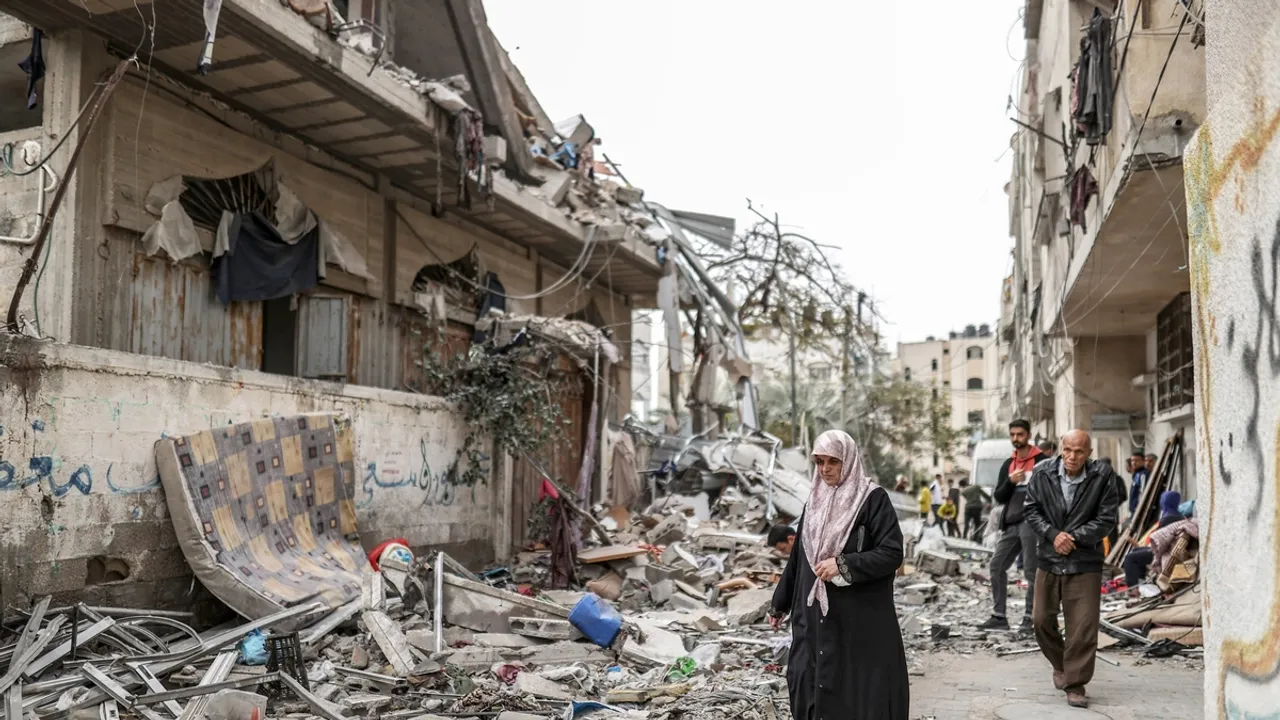Escalating Gaza Conflict: 20,000 Deaths and Rising Humanitarian Crisis
