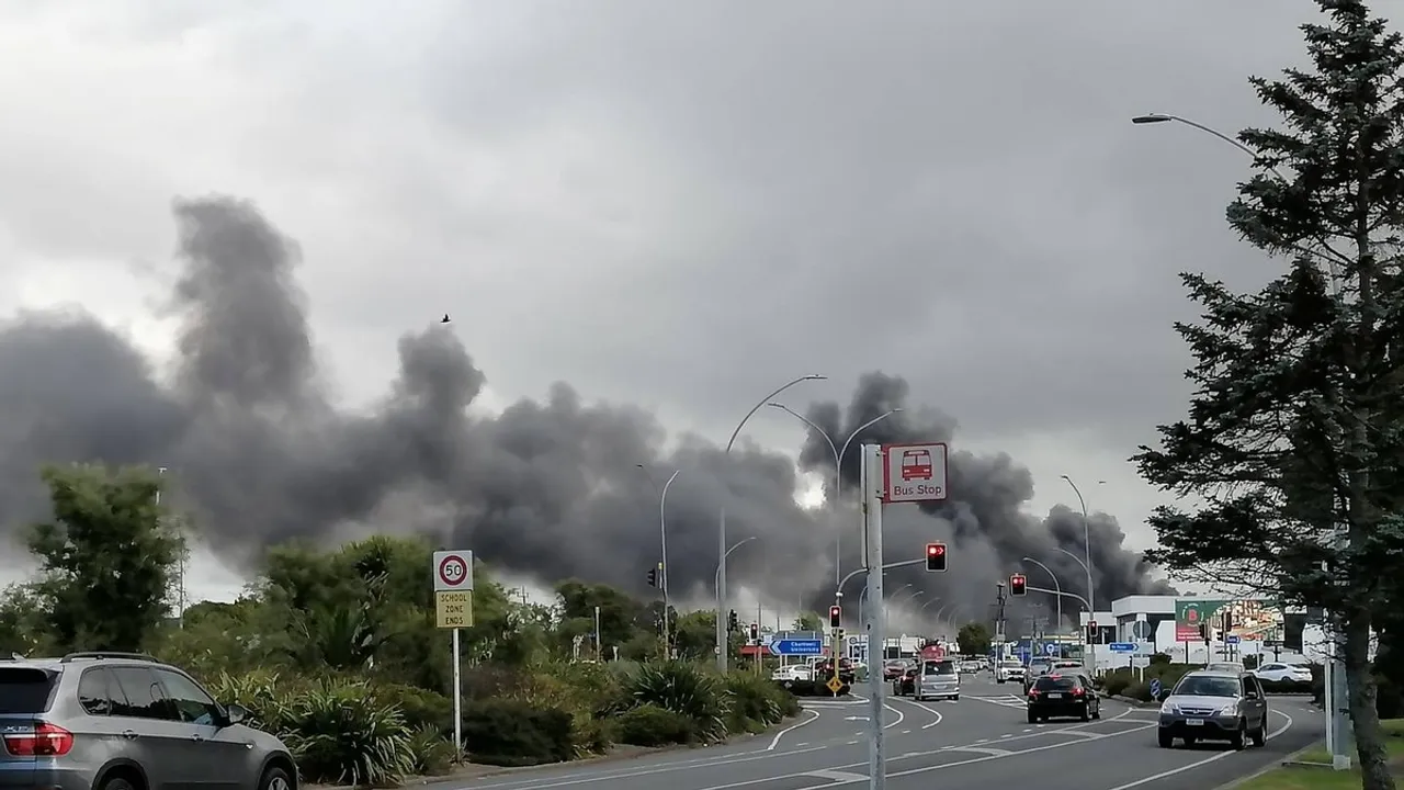 Major Fire Engulfs Marine Vessel Shop Near Hamilton Mall