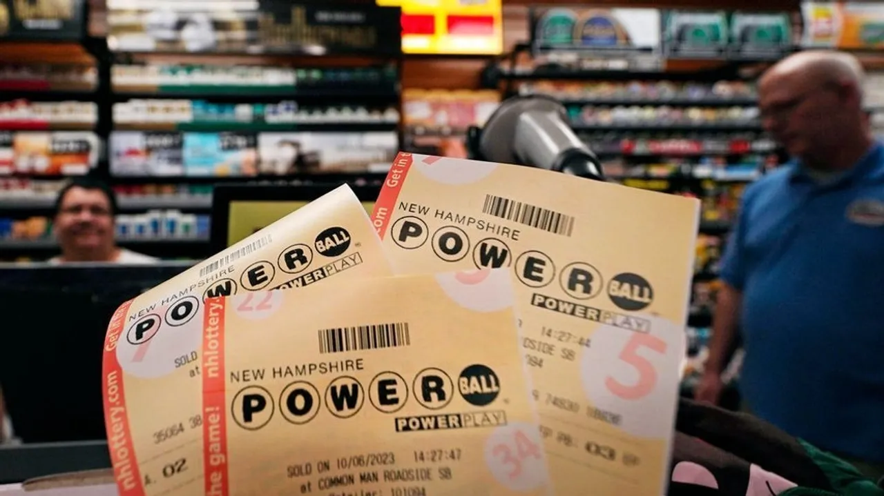 Powerball Jackpot Soars to 638 Million for Christmas Day Draw