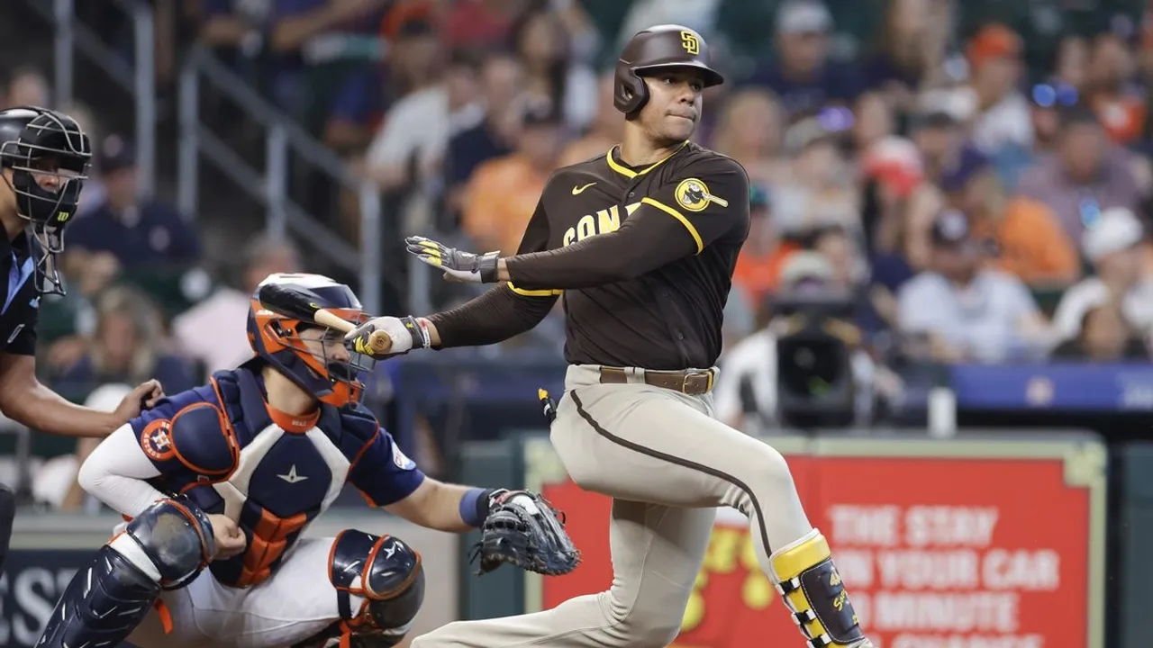 San Diego Padres Eyeing Key Player Trades: Soto and Cronenworth on the Negotiating Table