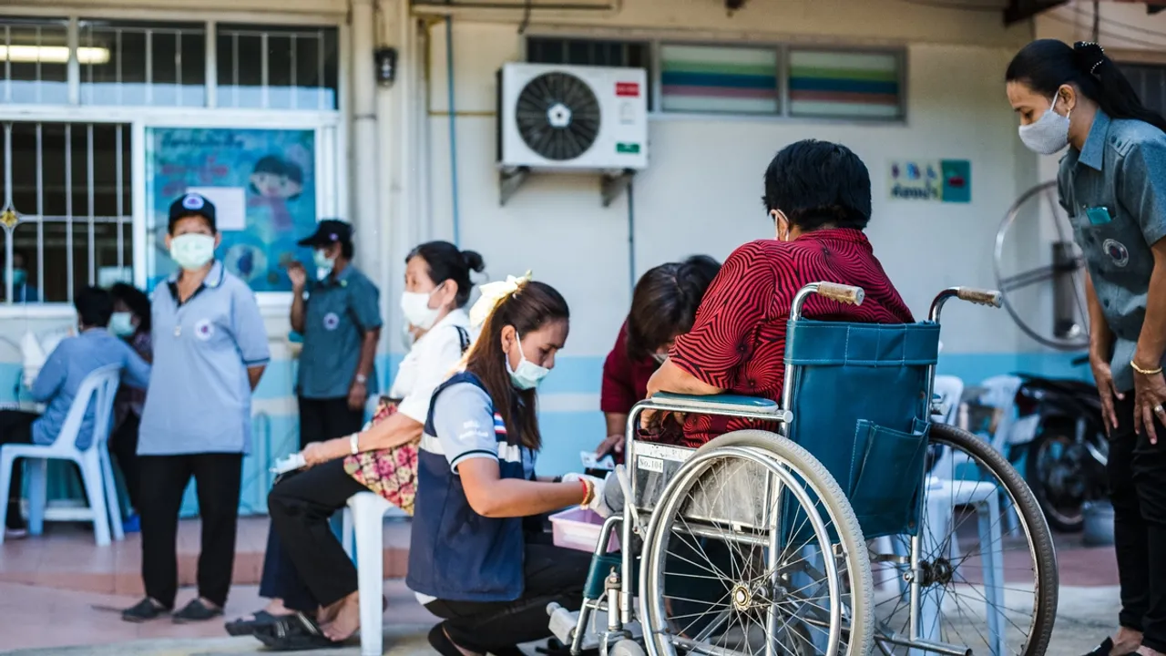 Thailand's Health Department Clarifies Role of Village Health Volunteers