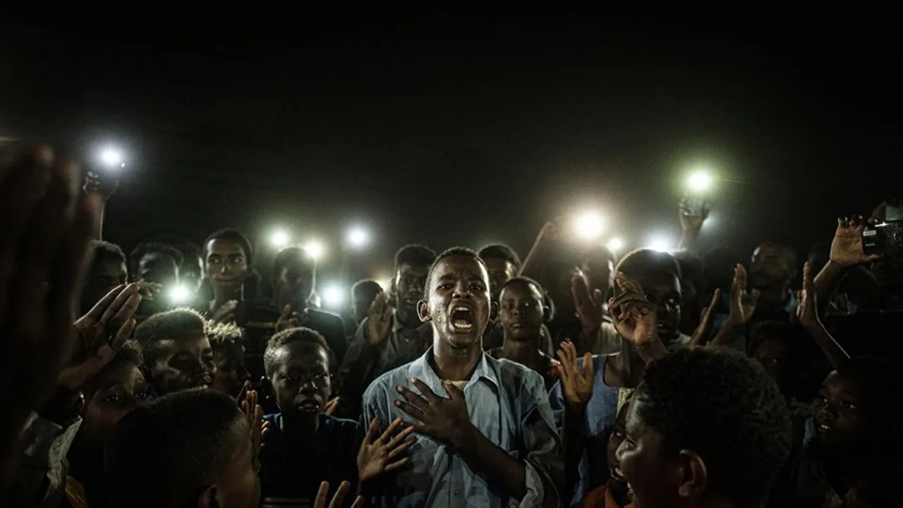 World Press Photo Contest: A Lens on Global Issues and Hope