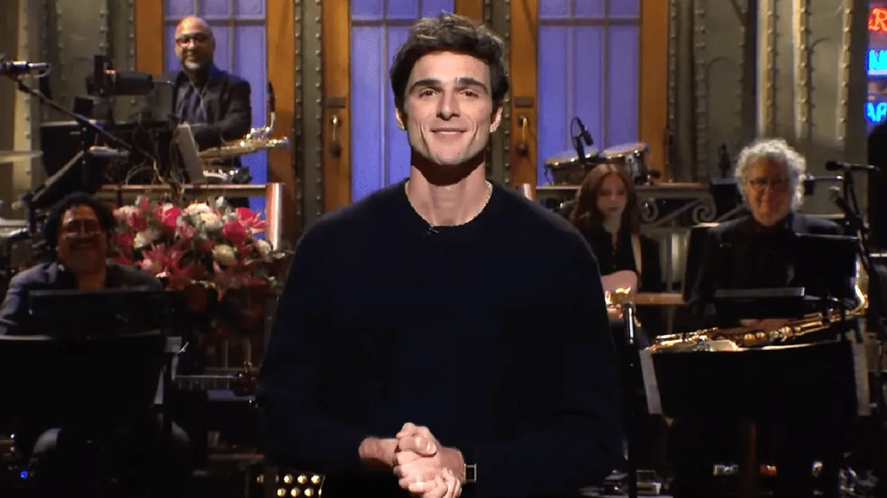 Jacob Elordi Charms in Saturday Night Live Debut