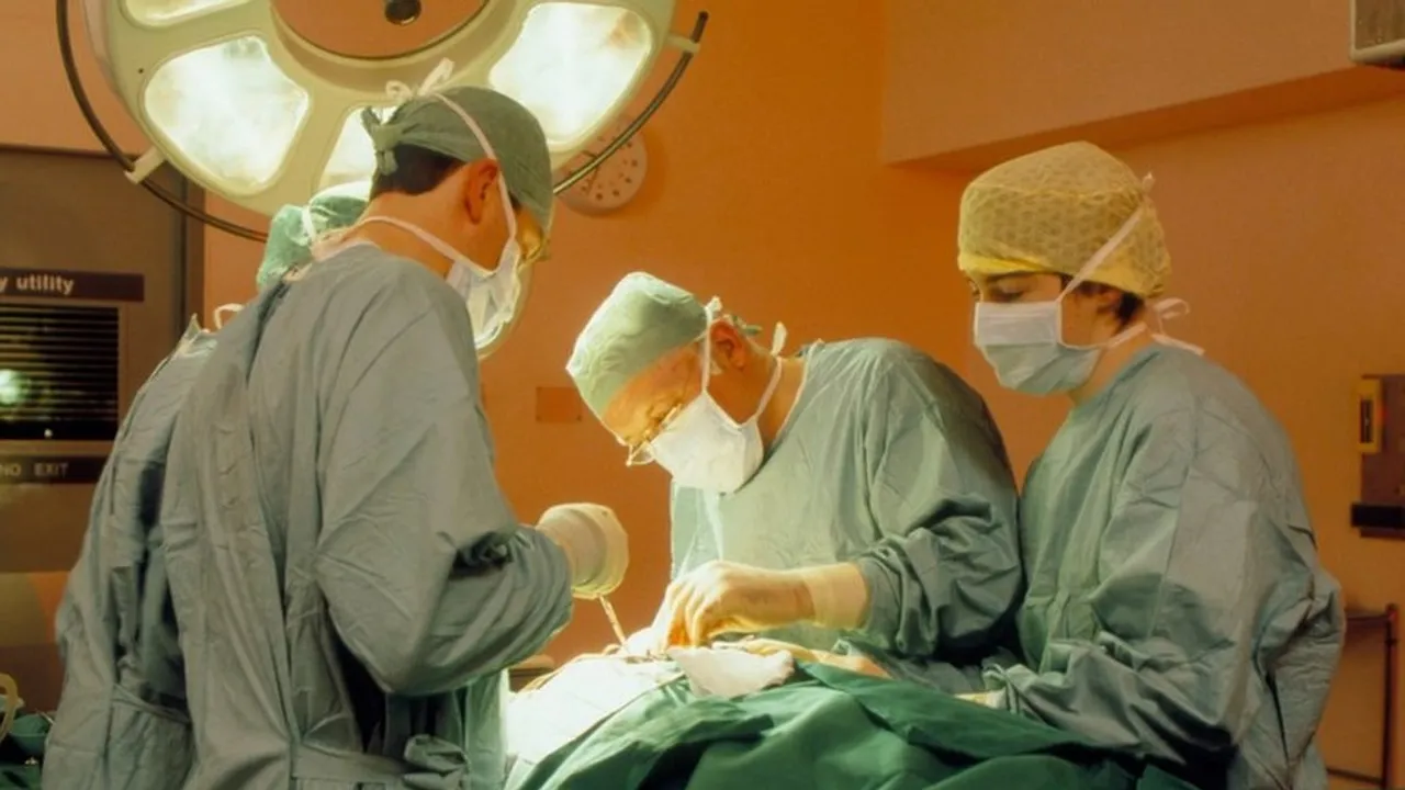 NHS Guidelines Cause Tonsillectomy Decline, Prompting Surge in Private