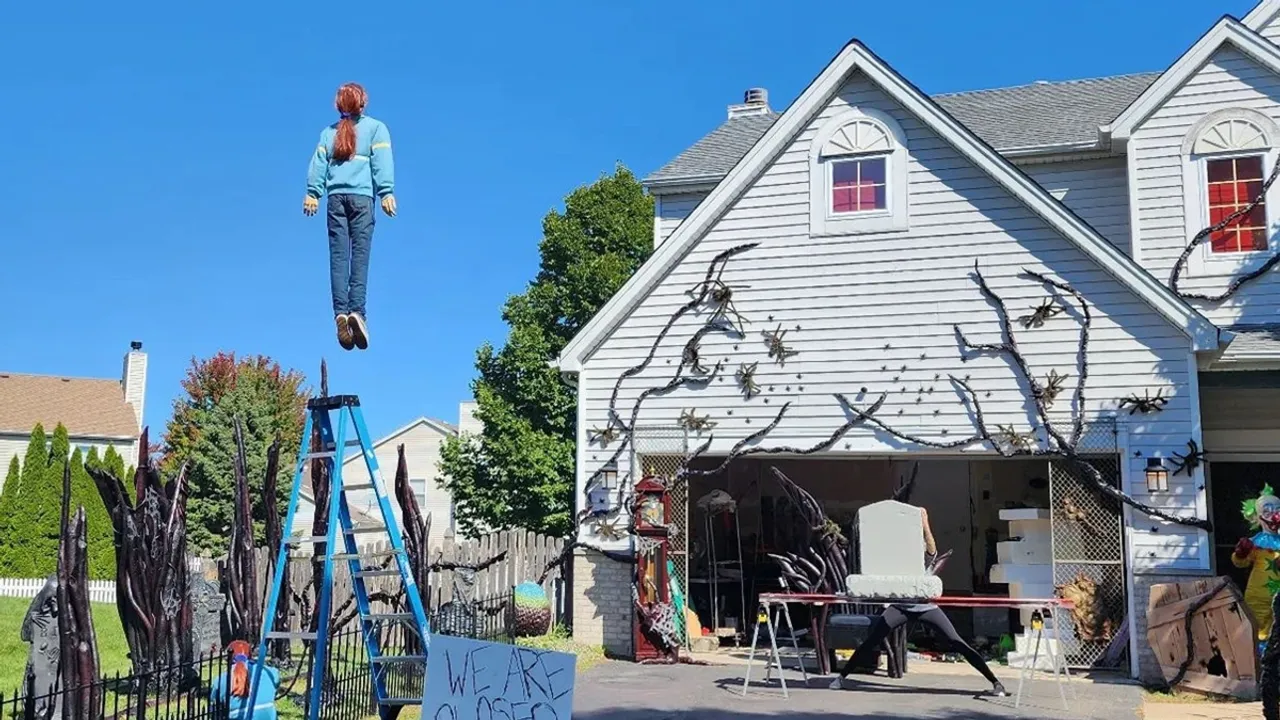 Mystery And Controversy Surround Viral Stranger Things Levitating Halloween Display In Plainfield 1421