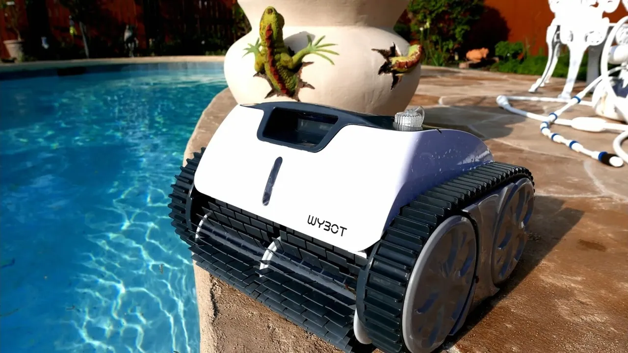 WYBOTICS Unveils Revolutionary Pool Maintenance Robots at CES 2024