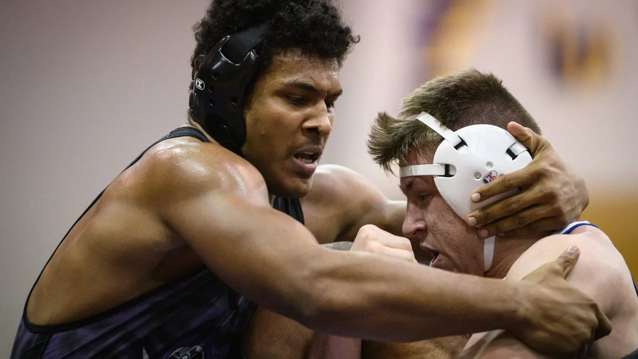 Lumberton High School Wrestling Teams Step into the Ring for State Playoffs