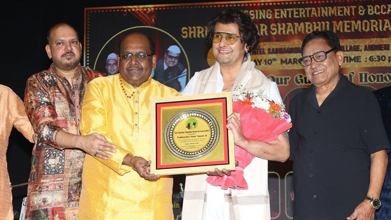 Iconic Sonu Nigam, honoured with Shri Shankar Shambhu Memorial Award 2025