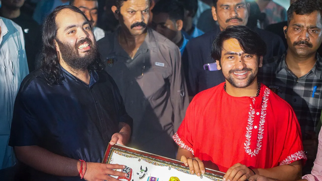 Anant Ambani’s 170 km Spiritual Journey to Dwarkadhish Temple Amidst Public Support