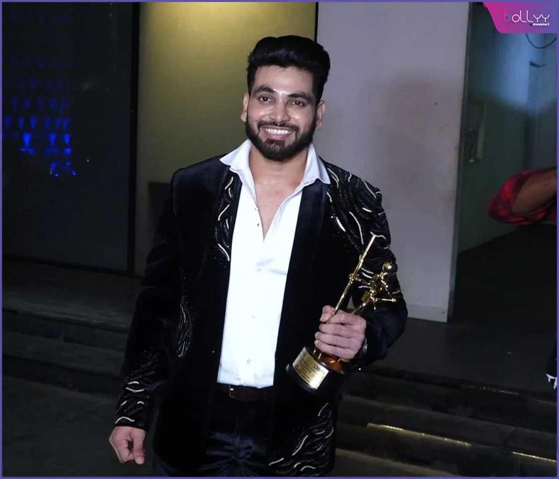 Shiv Thakare Wins Influencer of the Year at 24 FPS Animation Award