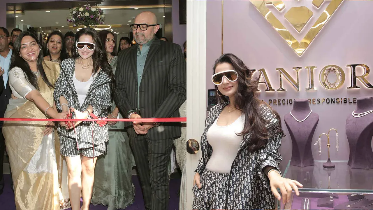 Ameesha Patel Unveils Vanior Jewels Flagship Store in Mumbai