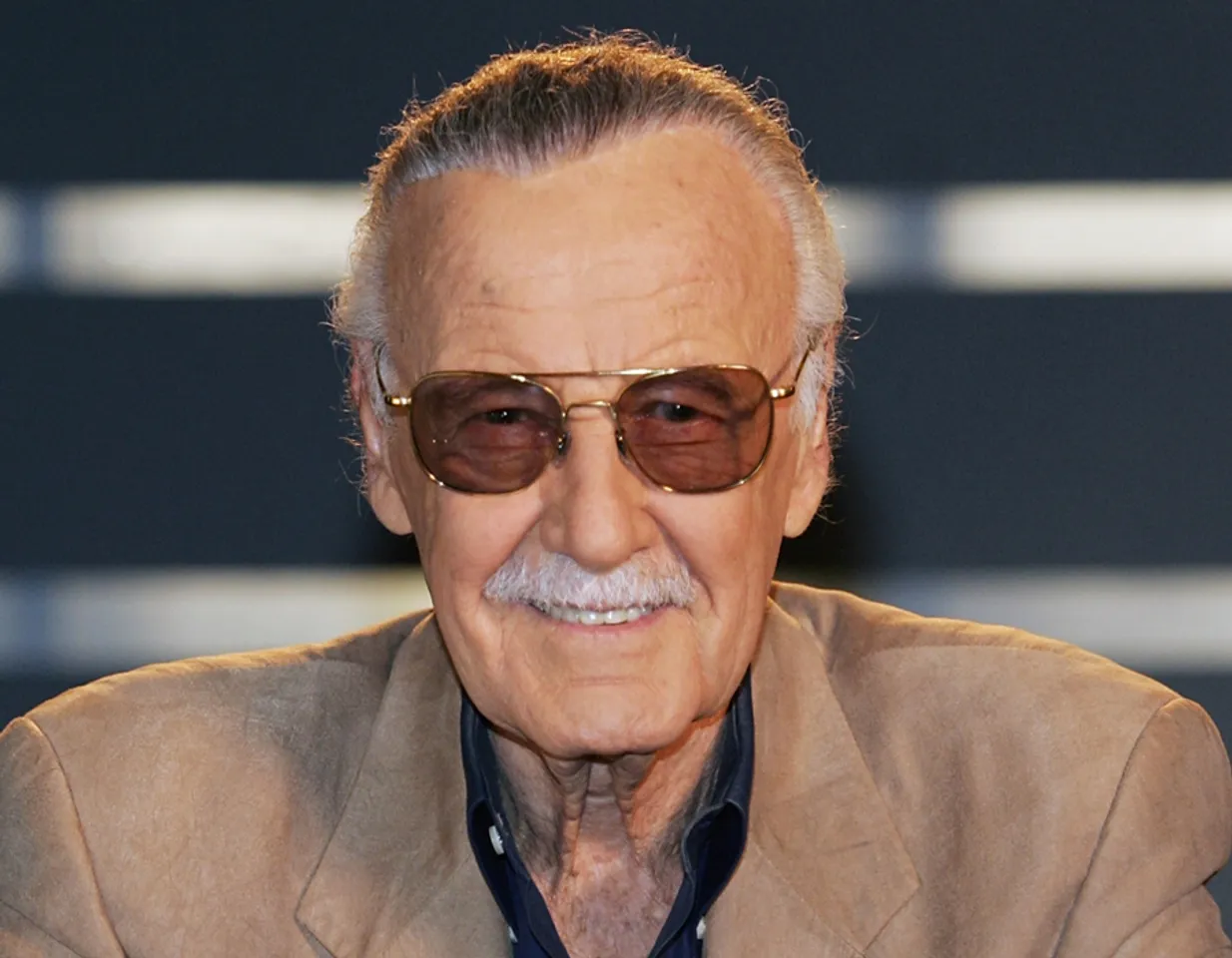 STAN LEE HONOURED WITH A HAND-PRINT CEREMONY