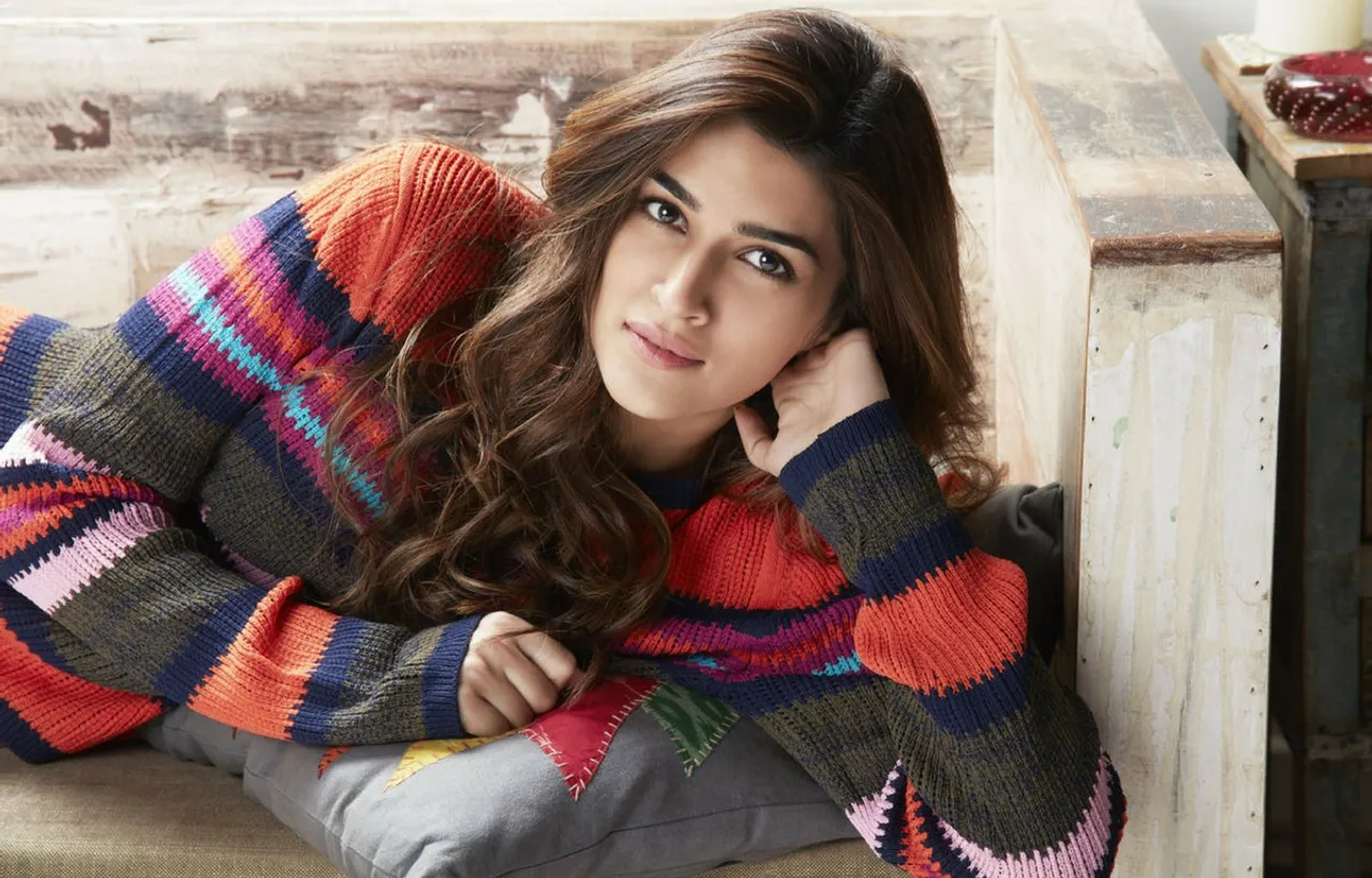 IT'S 10 MILLION FOLLOWERS FOR KRITI SANON ON INSTAGRAM