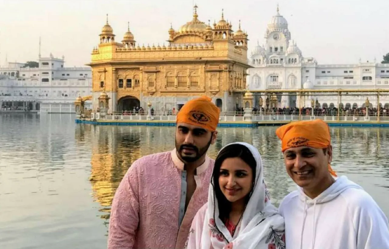 Arjun Kapoor and Parineeti Chopra visit the Golden Temple in Amritsar ahead of the shoot of 'Namastey England'