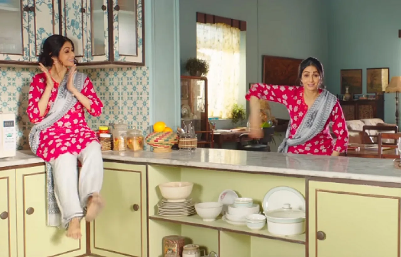 WATCH UNSEEN LAST AD OF SRIDEVI FOR CHING'S