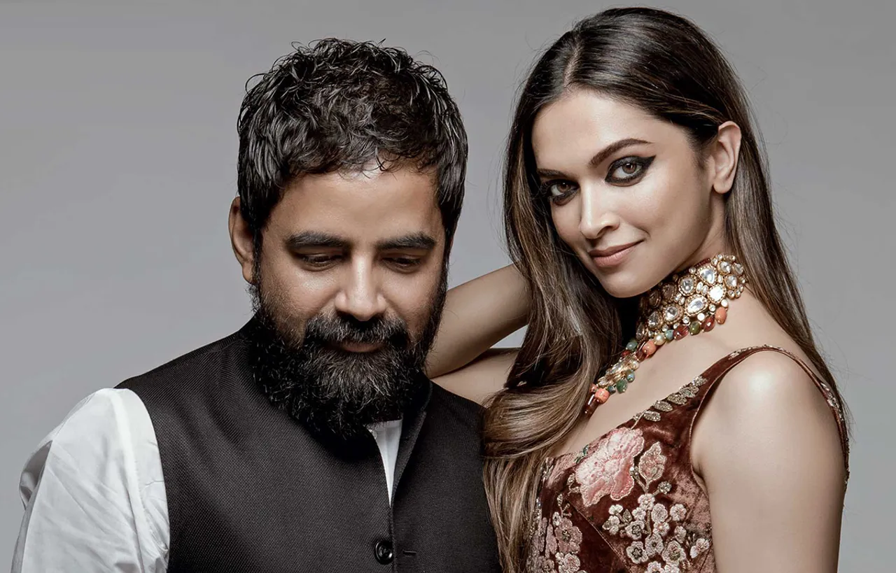 DEEPIKA PADUKONE’S BRIDAL TROUSSEAU TO BE DESIGNED BY SABYASACHI?