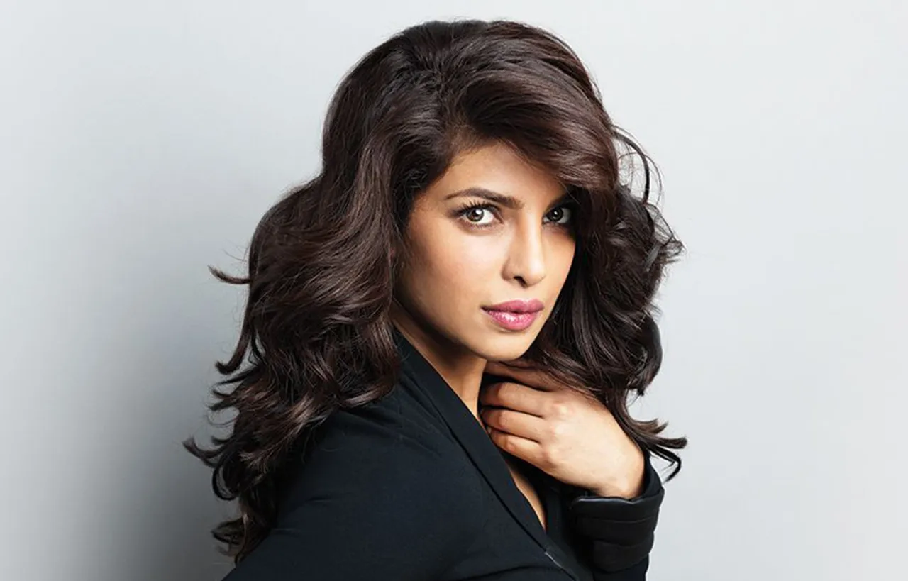 PRIYANKA CHOPRA TO FLY DOWN TO INDIA FOR JUST 16 HOURS