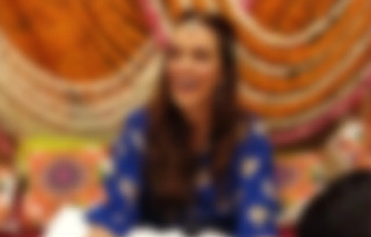 GUESS WHO: IS THIS RECENTLY MARRIED BOLLYWOOD ACTRESS PREGNANT?