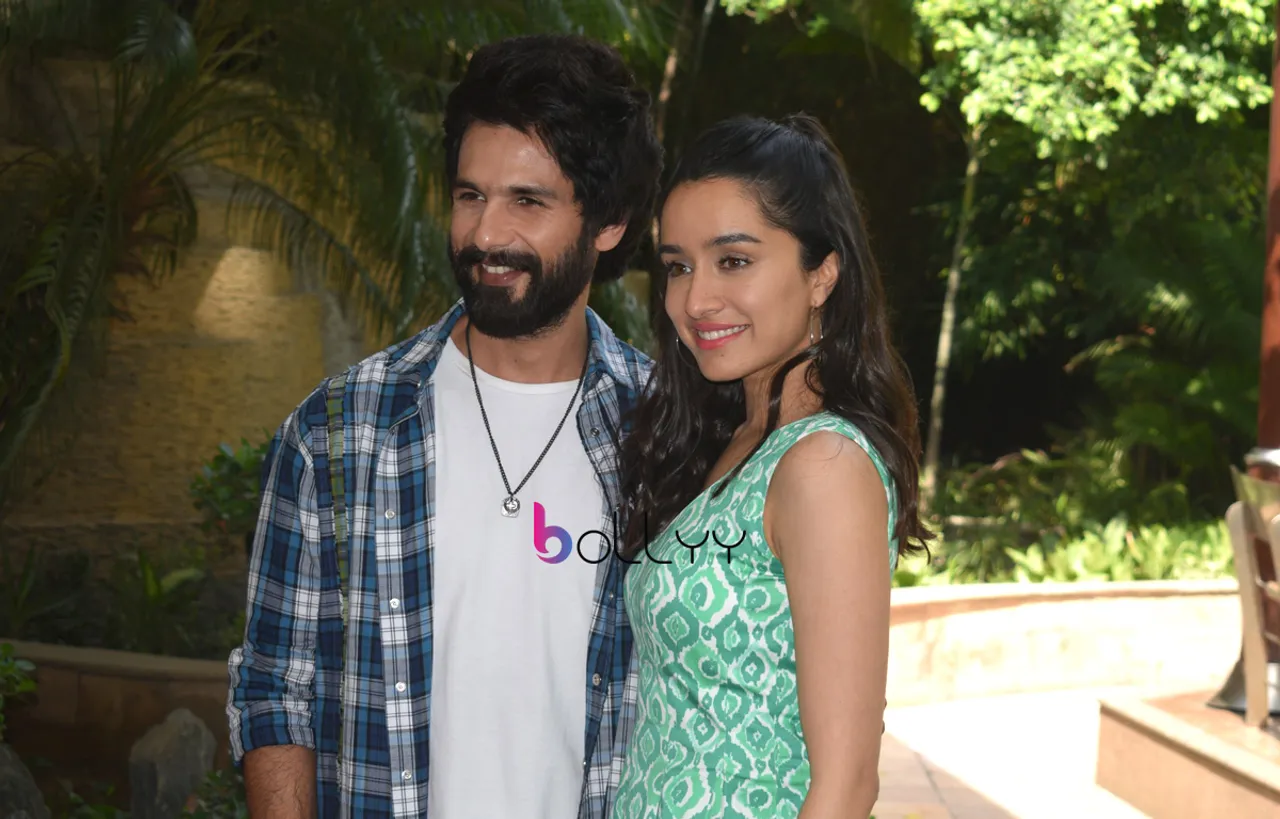 Batti Gul Meter Chalu promotions in New Delhi by Shahid & Shraddha!