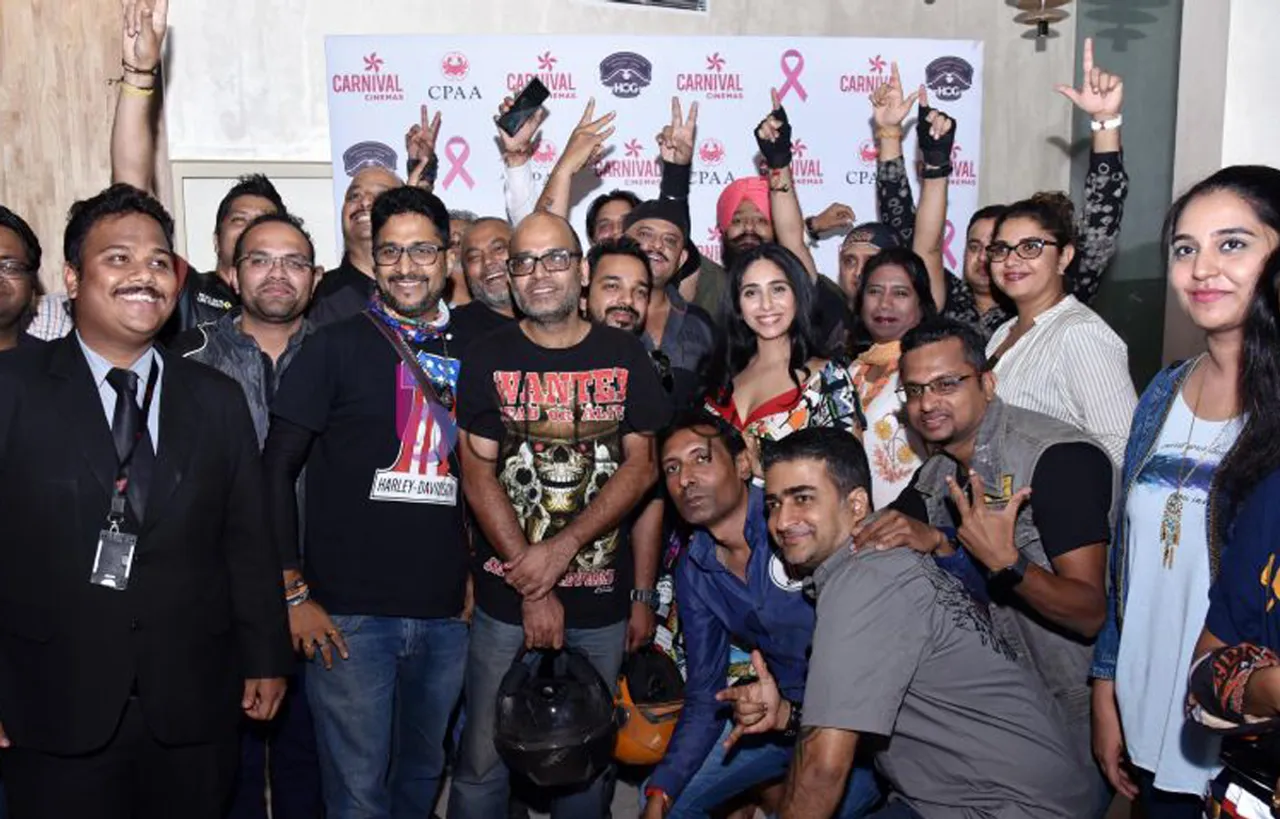 CARNIVAL CINEMAS ORGANIZES A 'HARLEY DAVIDSON BIKE RALLY' AND SCREENS 'BADHAAI HO' FOR OVER 100 SURVIVORS OF BREAST CANCER AWARENESS