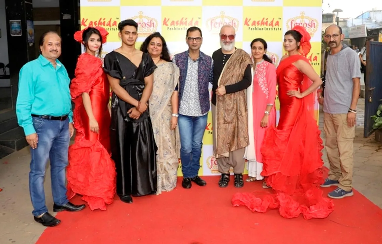 The Famous Bollywood Designer Mr. Kawaljit Singh Teaching Outfits Without A Stitch At Kashida Fashion Institute