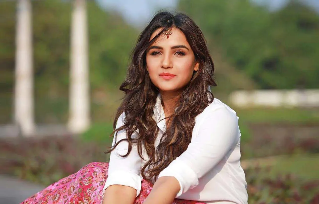 Jasmin Bhasin Takes Inspiration From Bebo For Her Role In Dil Toh Happy Hai Ji