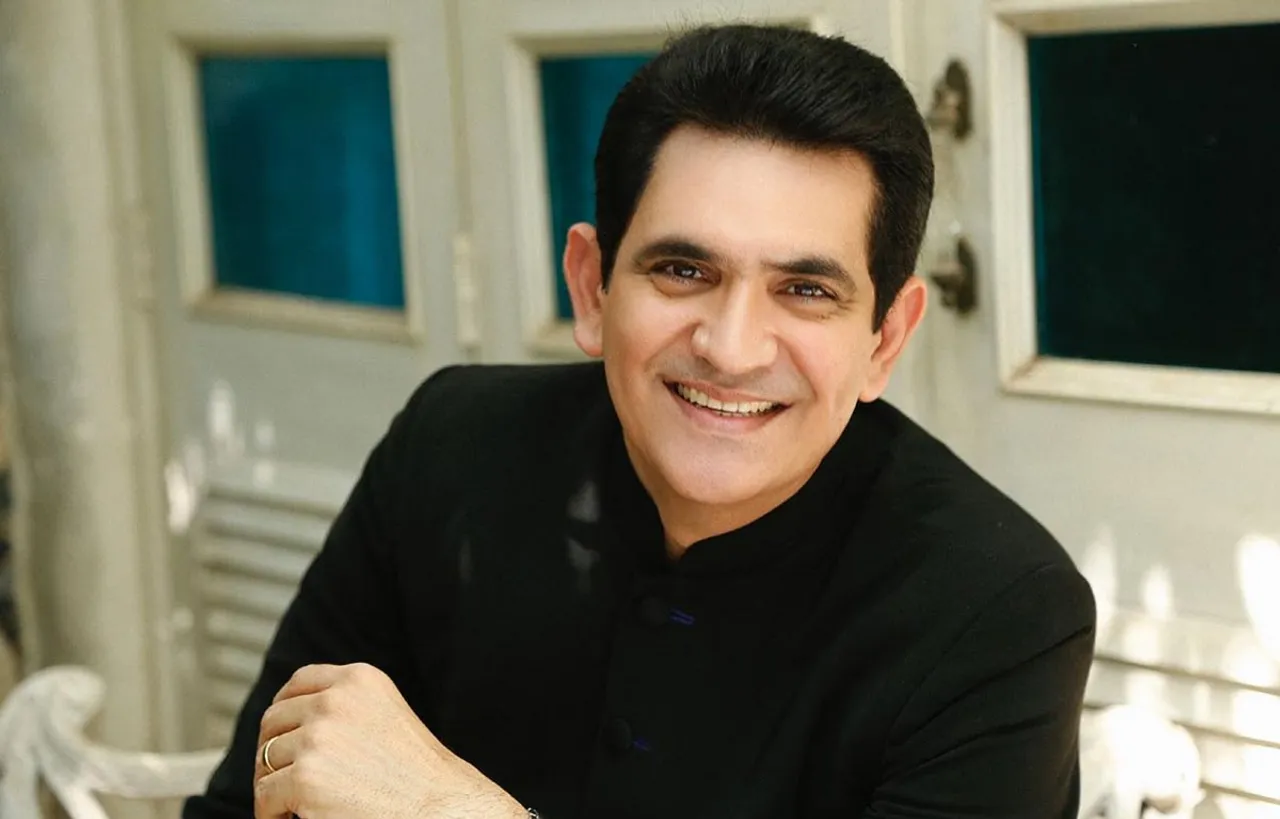 Omung Kumar Does Extensive Research For PM Narendra Modi