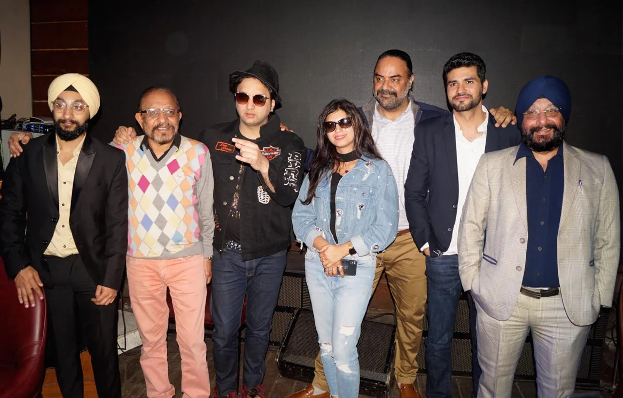 Dj Sumit Sethi And Punjabi Singer Meet Kaur Launched Their Latest Track "Jhanjraan" In National Capital