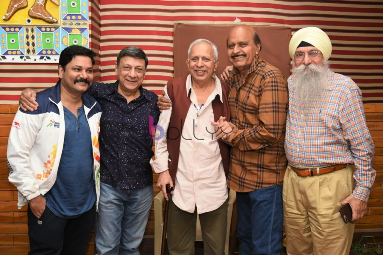 Ravi Gossain, Paintal, Raman Kumar, Avtar Gill and DS Pahwa at the rehearsals